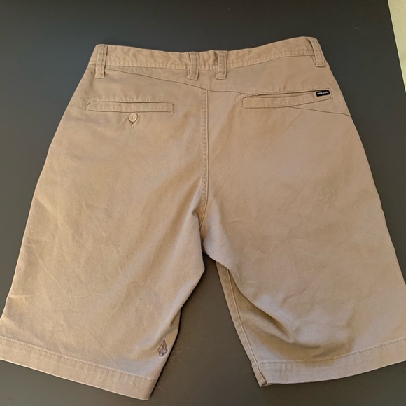Volcom modern chino stretch shorts, khaki 32x32 - Picture 1 of 2